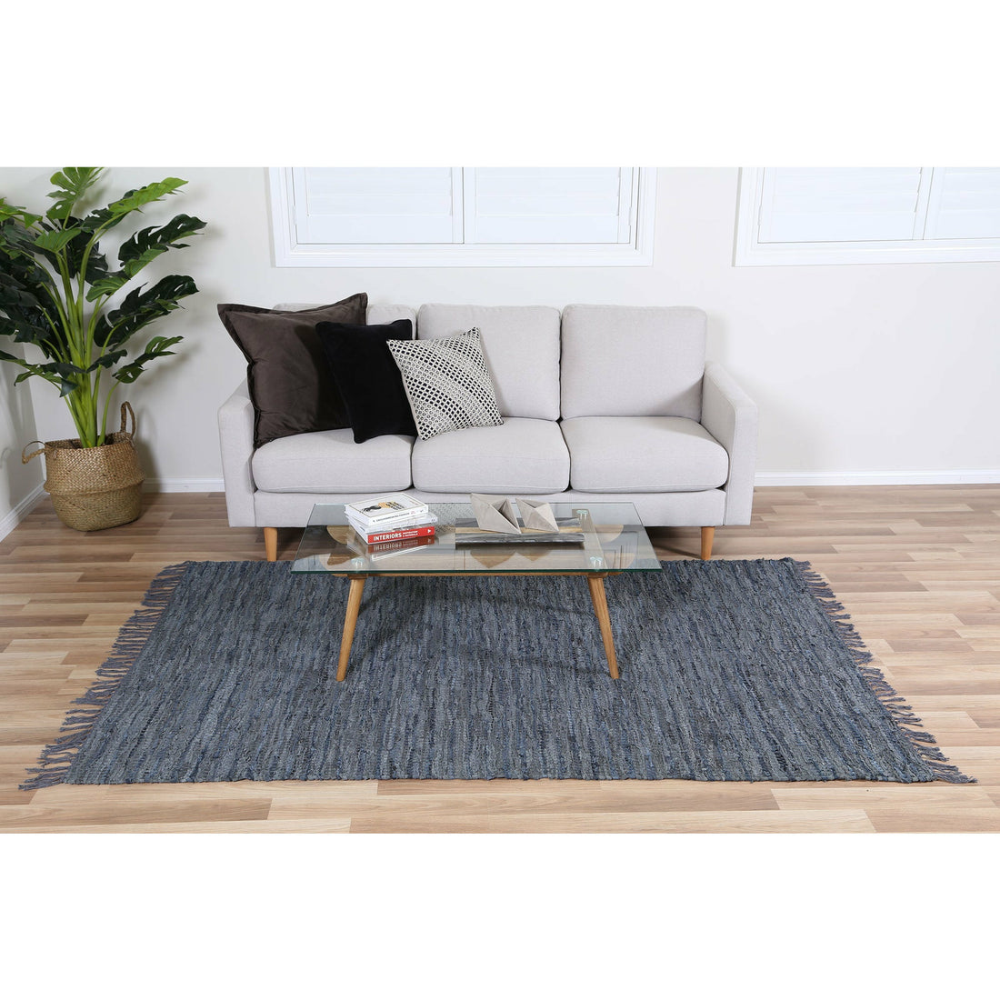 Metro Grey Modern Leather Rug 230x320cm