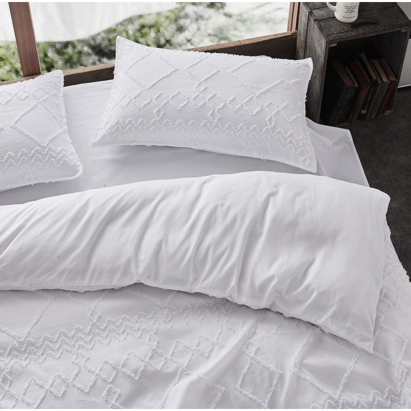 Tufted Ultra Soft Microfiber Quilt Cover Set King White